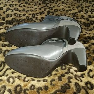Easy Spirit Shoes - Brand new super cute boots Easy Spirit Shoes - Brand new super cute boots